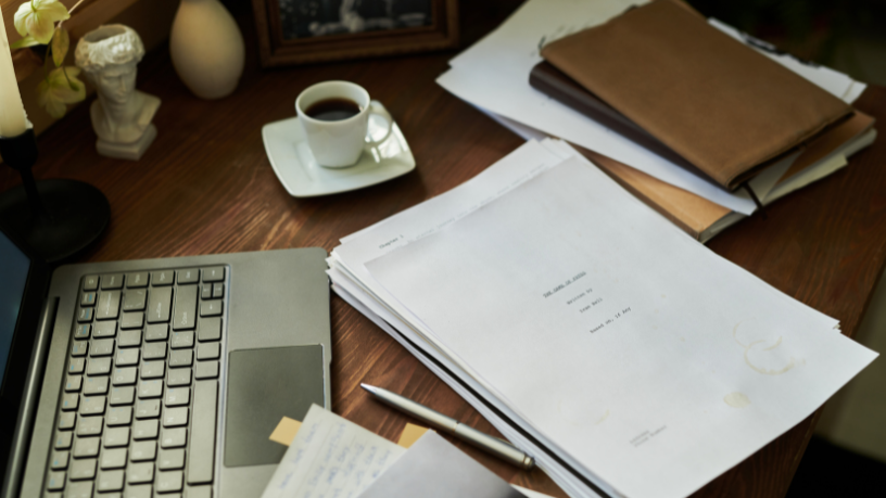 Uma cobrança justa fortalece a equipe quando feita com clareza e respeito, conforme orienta Alfredo Moreira Filho.